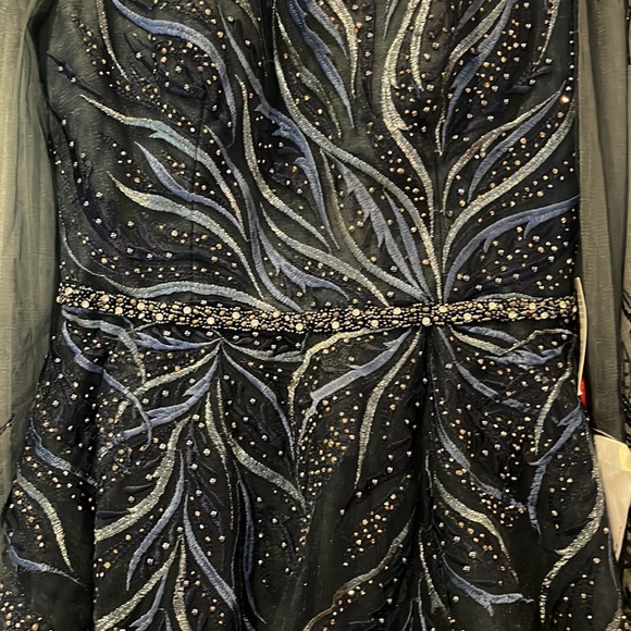 Mac Duggal EMBELLISHED TEA-LENGTH ILLUSION COCKTAIL DRESS NWT 11136 - Picture 3 of 13